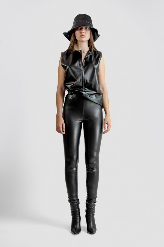 vegan_leather_pants_black_front