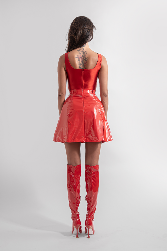bardot_crop_top_latex_feel_red_back