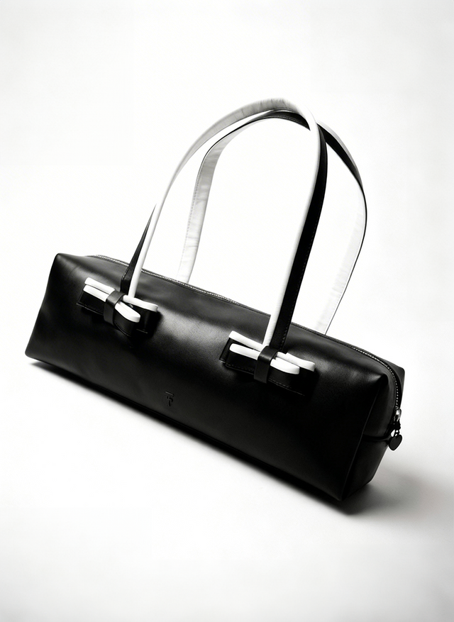 The Noir Leather Shoulder Bag - Black