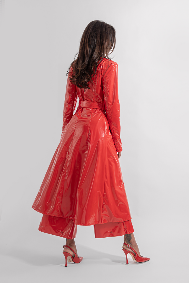 reversible_latex_look_and_vegan_leather_trench_coat_black_red_back