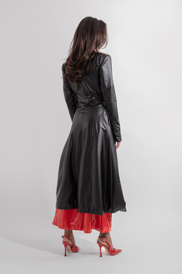 reversible_latex_look_and_vegan_leather_trench_coat_black_red_side_closed