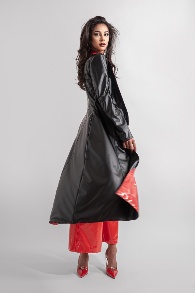 reversible_latex_look_and_vegan_leather_trench_coat_black_red_side_open