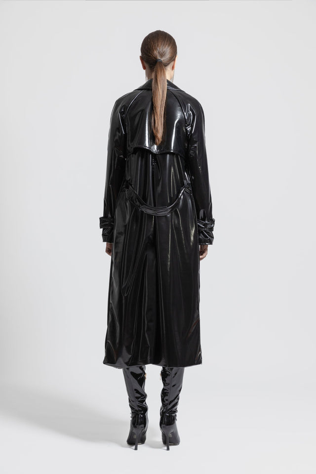Straight Coat Latex Look - Black